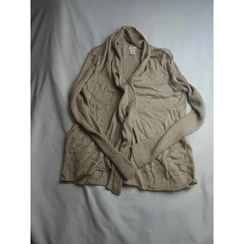 Chicos Beige Ruffle Open Front Cardigan Tan Shawl Collar Ribbed Sleeve Size 0